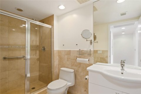 Condominio en alquiler en Hallandale Beach, Florida, 2 dormitorios, 165.55 m2 № 2053335 - foto 21