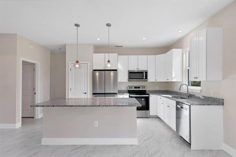 Casa en venta en North Port, Florida, 3 dormitorios, 141.49 m2 № 1435874 - foto 10