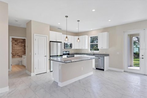Casa en venta en North Port, Florida, 3 dormitorios, 141.49 m2 № 1435874 - foto 9