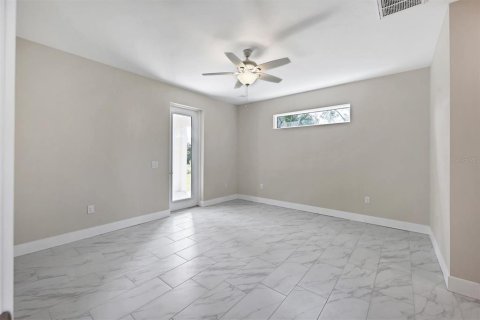 Casa en venta en North Port, Florida, 3 dormitorios, 141.49 m2 № 1435874 - foto 15