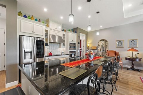 Casa en venta en Kissimmee, Florida, 3 dormitorios, 215.35 m2 № 1732604 - foto 12