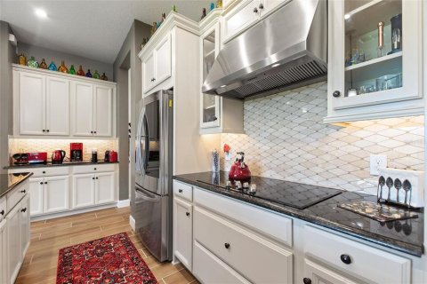 Casa en venta en Kissimmee, Florida, 3 dormitorios, 215.35 m2 № 1732604 - foto 14