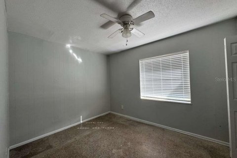 House in Orlando, Florida 3 bedrooms, 150.41 sq.m. № 2217960 - photo 7