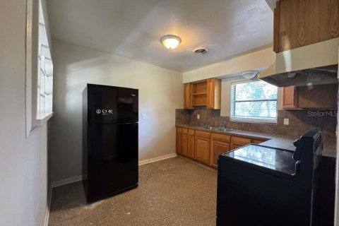 House in Orlando, Florida 3 bedrooms, 150.41 sq.m. № 2217960 - photo 3