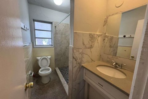 House in Orlando, Florida 3 bedrooms, 150.41 sq.m. № 2217960 - photo 8
