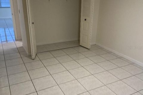 Villa ou maison à louer à Tampa, Floride: 3 chambres, 112.23 m2 № 2386322 - photo 7