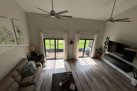 Adosado en alquiler en Davie, Florida, 2 dormitorios, 123.19 m2 № 2066923 - foto 21