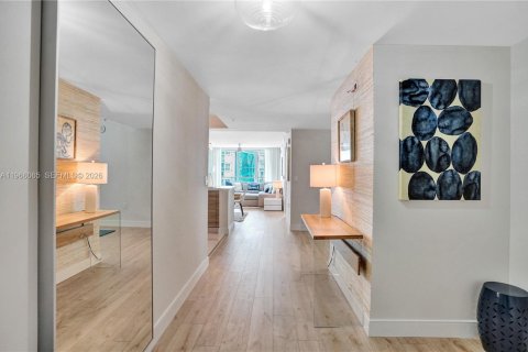 Copropriété à louer à Sunny Isles Beach, Floride: 2 chambres, 143.16 m2 № 2028945 - photo 2