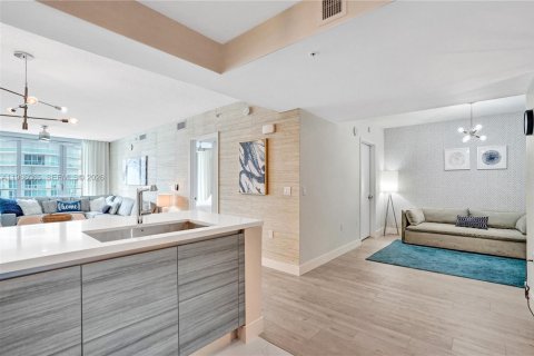 Copropriété à louer à Sunny Isles Beach, Floride: 2 chambres, 143.16 m2 № 2028945 - photo 9