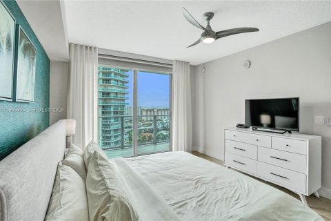 Copropriété à louer à Sunny Isles Beach, Floride: 2 chambres, 143.16 m2 № 2028945 - photo 21
