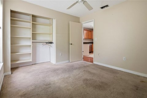 House in Sarasota, Florida 3 bedrooms, 111.02 sq.m. № 2405242 - photo 17
