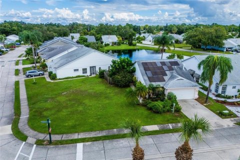 House in Sarasota, Florida 3 bedrooms, 111.02 sq.m. № 2405242