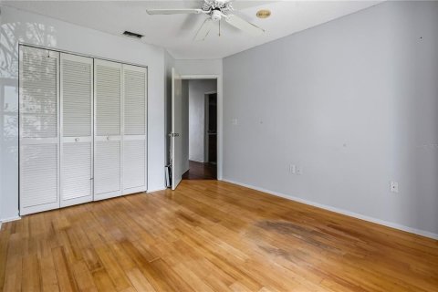 House in Sarasota, Florida 3 bedrooms, 111.02 sq.m. № 2405242 - photo 19