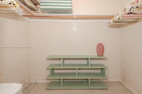 Купить кондоминиум в Хайалиа, Флорида 2 спальни, 92.72м2, № 2082237 - фото 15