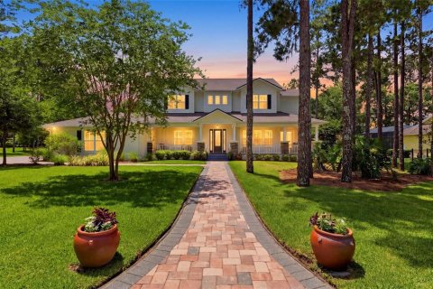 Villa ou maison à Brooksville, Floride 5 chambres, 332.96 m2 № 2134596