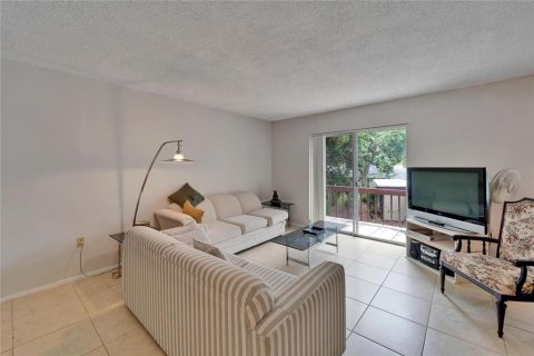 Condo in Clearwater, Florida, 1 bedroom  № 1691029 - photo 17