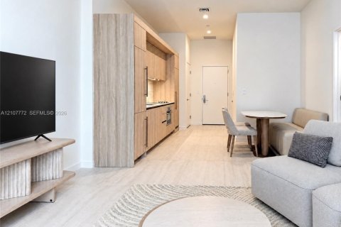Copropriété à louer à Miami, Floride: 1 chambre, 63.73 m2 № 2431430 - photo 3