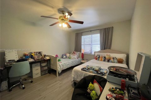 Купить кондоминиум в Дирфилд-Бич, Флорида 2 спальни, 83.61м2, № 2013728 - фото 14