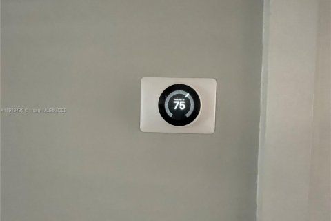 Купить кондоминиум в Дирфилд-Бич, Флорида 2 спальни, 83.61м2, № 2013728 - фото 17