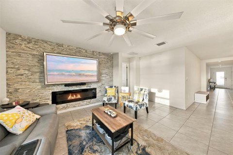 Villa ou maison à vendre à Wimauma, Floride: 4 chambres, 171.5 m2 № 2427620 - photo 5
