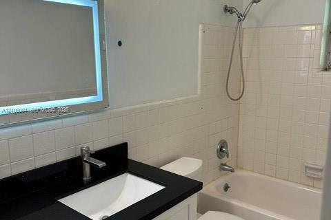 Appartement à louer à Pompano Beach, Floride: 2 chambres, 668.15 m2 № 2414856 - photo 12