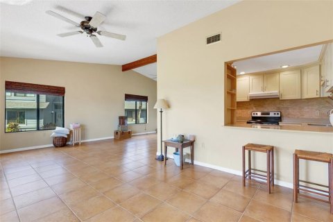 Townhouse in Nokomis, Florida 2 bedrooms, 114.73 sq.m. № 2104367 - photo 11