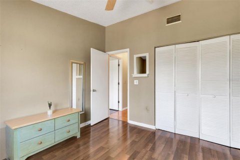 Townhouse in Nokomis, Florida 2 bedrooms, 114.73 sq.m. № 2104367 - photo 17