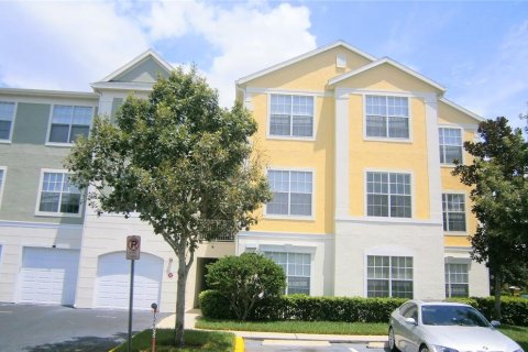 Copropriété à louer à Orlando, Floride: 1 chambre, 90.21 m2 № 1777155 - photo 1