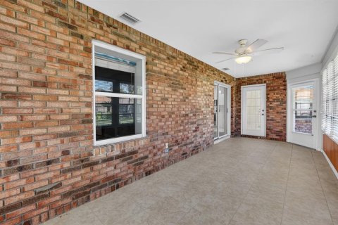 Villa ou maison à vendre à Palm Coast, Floride: 3 chambres, 171.87 m2 № 2138577 - photo 24