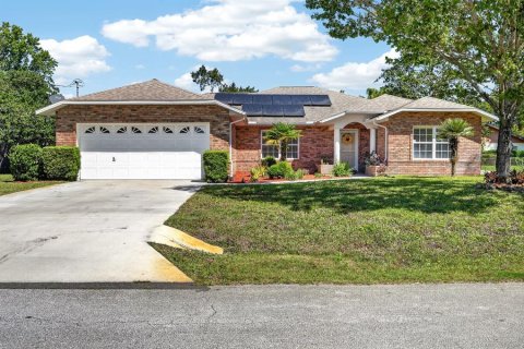 Casa en Palm Coast, Florida 3 dormitorios, 171.87 m2 № 2138577