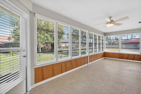 Villa ou maison à vendre à Palm Coast, Floride: 3 chambres, 171.87 m2 № 2138577 - photo 3