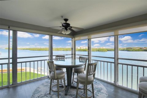 Condominio en alquiler en Sarasota, Florida, 3 dormitorios, 170.48 m2 № 2298811 - foto 20