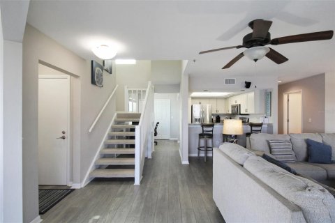 Condominio en alquiler en Sarasota, Florida, 3 dormitorios, 170.48 m2 № 2298811 - foto 14
