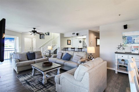 Condominio en alquiler en Sarasota, Florida, 3 dormitorios, 170.48 m2 № 2298811 - foto 26