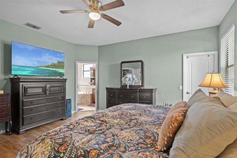 House in Winter Haven, Florida 3 bedrooms, 191.56 sq.m. № 1349857 - photo 11