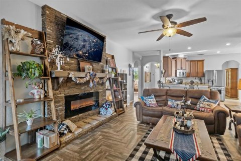 House in Winter Haven, Florida 3 bedrooms, 191.56 sq.m. № 1349857 - photo 6