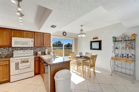 Copropriété à louer à Englewood, Floride: 2 chambres, 106.19 m2 № 1716614 - photo 8
