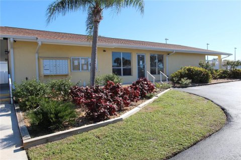 Copropriété à louer à Englewood, Floride: 2 chambres, 106.19 m2 № 1716614 - photo 22