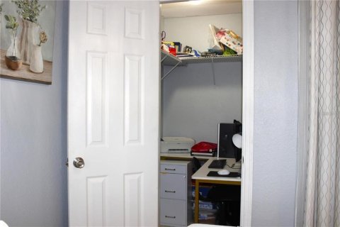 Copropriété à vendre à Tampa, Floride: 1 chambre, 63.36 m2 № 1905215 - photo 10