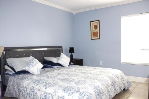 Copropriété à vendre à Tampa, Floride: 1 chambre, 63.36 m2 № 1905215 - photo 17