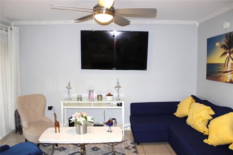 Copropriété à vendre à Tampa, Floride: 1 chambre, 63.36 m2 № 1905215 - photo 7