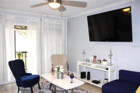 Copropriété à vendre à Tampa, Floride: 1 chambre, 63.36 m2 № 1905215 - photo 5
