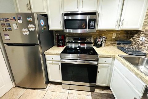 Copropriété à vendre à Tampa, Floride: 1 chambre, 63.36 m2 № 1905215 - photo 13