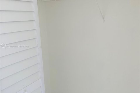 Copropriété à louer à Hialeah, Floride: 3 chambres, 94.39 m2 № 1924954 - photo 14