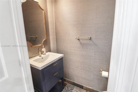 Townhouse in Oakland Park, Florida 3 bedrooms, 121.05 sq.m. № 2027162 - photo 12