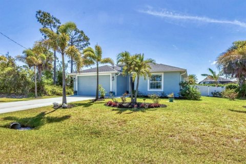House in Rotonda, Florida 3 bedrooms, 149.29 sq.m. № 1586404 - photo 7