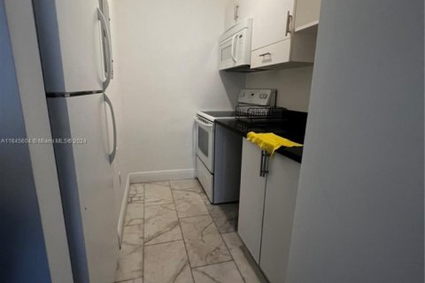 Copropriété à vendre à Miami Beach, Floride: 1 chambre, 43.66 m2 № 2040409 - photo 5