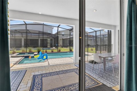 Villa ou maison à vendre à Kissimmee, Floride: 8 chambres, 399.94 m2 № 2277484 - photo 21