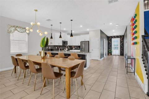 Villa ou maison à vendre à Kissimmee, Floride: 8 chambres, 399.94 m2 № 2277484 - photo 16