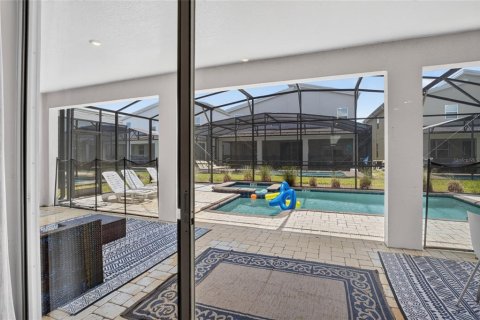 Villa ou maison à vendre à Kissimmee, Floride: 8 chambres, 399.94 m2 № 2277484 - photo 22
